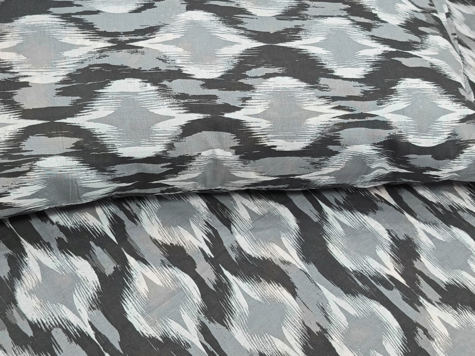 Ultra-Soft 100% Cotton Bedsheet