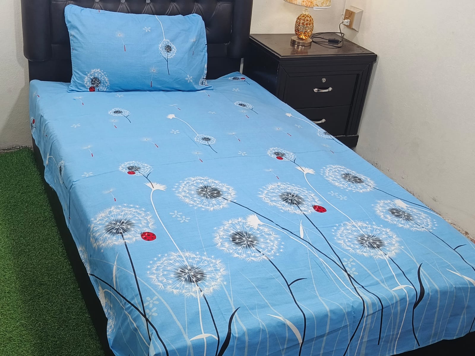 Ultra-Soft 100% Cotton Bedsheet